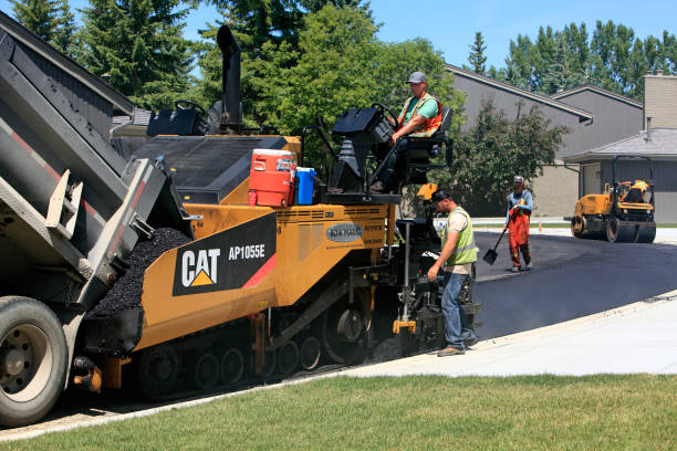 Best Professional Driveway Pavers  in Cave Junction, OR